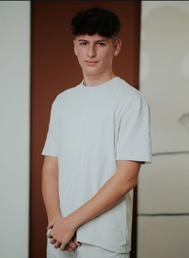 WhatsApp Image 2025 11 27 at 15.27.13 - Cine se luptă pentru titlu de Miss şi Mister Brătianu 2025