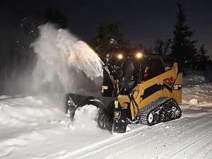 deszapezire 03 1 - Primăria Coșești a încheiat contractul pentru deszăpezirea drumurilor comunale în iarna 2025–2026