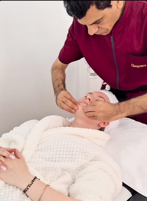 De la Cairo la Pitești: povestea egipteanului care a găsit acasă liniștea pe care a căutat-o în 21 de țări 1 Sursă foto: editia tipărita