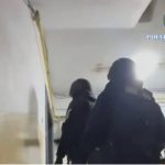 zxsa - (Video) Un polițist din Argeș și alte 3 persoane reținute pentru proxenetism și trafic de persoane