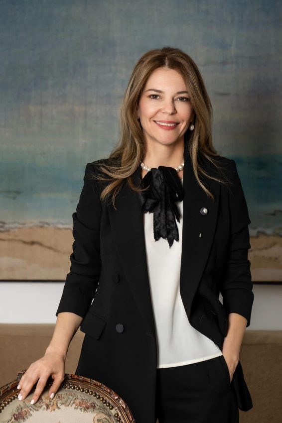 255376d1 c26d 45e3 9c03 80835bfacead - Gala „Women in Economy” ajunge la Paris