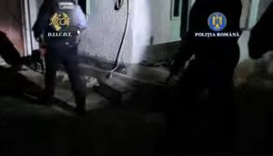 perchezitii arestat droguri