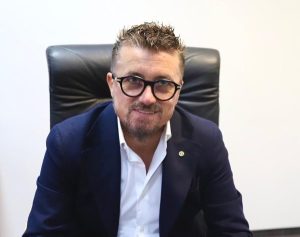 MARIAN CAZACU - Marian Cazacu: „Regulile jocului se schimbă dacă identifici la timp transformările!”