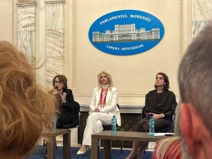 ”Femeile câștigă, în medie, cu aproape 500 de lei mai puțin decât bărbații”! De ce? 2 Sursă foto: FB Alina Gorghiu