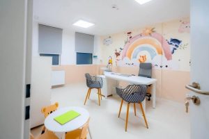 WhatsApp Image 2025 12 05 at 10.29.36 1 - Adolescenții cu adicții și copiii cu probleme mintale au acum cel mai modern centru din România la Pitești!