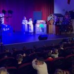 xc - (Video) Argeș - Minunea lui Moș Nicolae (cândva era portocala)