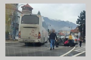 Untitled Project 19 - Impact între un autocar și un autoturism pe DN 1