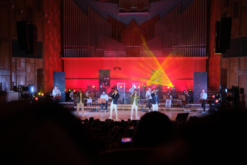 Fenomenul ”Ad Libitum” vine la Pitești! Băieții cu voci de aur au rupt TikTok-ul! 2 Sursă foto: Filarmonica Pitești.