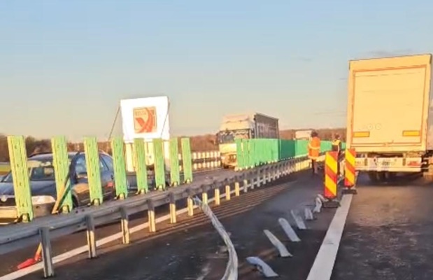 a332aaf3-5a34-4a42-9837-320dd8fa94e8