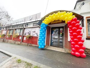 casa argeseana exterior - Restaurat Casa Argeșeană - Tradiție românească autentică!