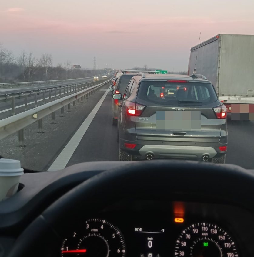 UPDATE: Cum s-a întâmplat accidentul grav de pe A1. Trei copii, printre victime 4 260fd6e6 37df 4b59 8e05 7d1f00513d80 - UPDATE: Cum s-a întâmplat accidentul grav de pe A1. Trei copii, printre victime