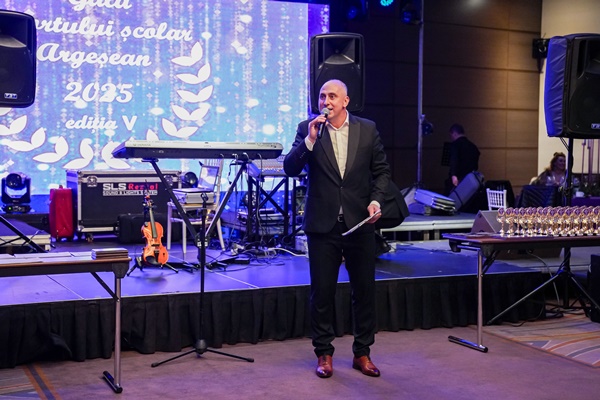 Gala Sportului Școlar Argeșean a premiat performanța sportivă și dedicarea dascălilor! 1 DSC07186 - Gala Sportului Școlar Argeșean a premiat performanța sportivă și dedicarea dascălilor!