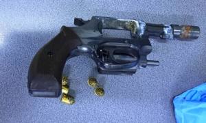 605730013 879130064617507 7375715617562711453 n - A încercat să intre în țară cu un pistol ascuns în peretele lateral al unui microbuz