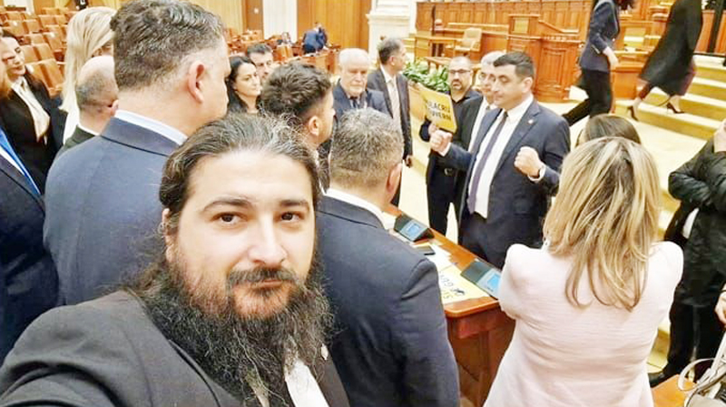 velcescu - România merge înainte, dar cu frâna de mână trasă parțial, pentru siguranță politică!