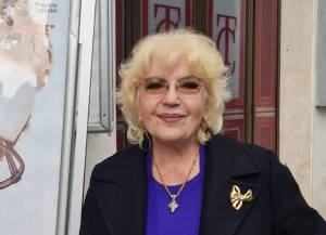 599962838 1420146932808717 8640227822315049529 n - Imaginea Corinei Chiriac, folosită într-o înșelătorie online: „Nu fac reclamă la medicamente!”