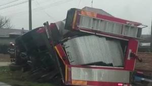 masina de pompieri rasturnata coteana olt 801094 - ARGEȘ. Mașină de pompieri răsturnată în timp ce se îndrepta spre un accident