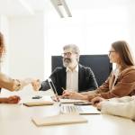 salariu obligatoriu la angajare