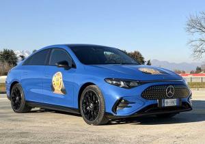 Mercedes side - Mercedes-Benz CLA este Mașina Anului 2026 în Europa