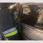 pompier masina blocat in auto