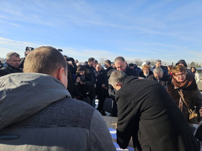 Sursă foto: anchetaonline.ro B D