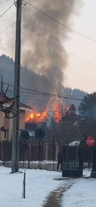incendiu casă Stoenești