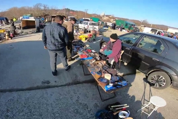 razie târgul domnești