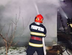 b174682b 09fe 4e57 b61e 24b0517946f6 - Incendiu într-o gospodărie din Bradu