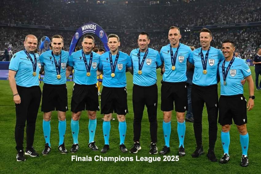 poza de grup la care punem - Cătălin Popa: Într-o lume în care toți vor să se facă auziți, un lider bun nu ridică vocea, ci standardul!