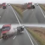 Momentul accidentului devastator de pe DN 6. 7 oameni și-au pierdut viața 11 2f2a5cac 5446 4650 9dee 1c08f30321d5 - Momentul accidentului devastator de pe DN 6. 7 oameni și-au pierdut viața