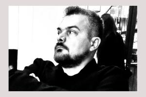 Untitled Project 5 - Medicul Andrei Aron demisionează: „Prezența mea nu mai era una reală”