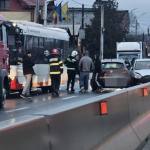 Blocaj pe DN 73 din cauza unui accident. Un autobuz și două mașini implicate 10 accident DN 73