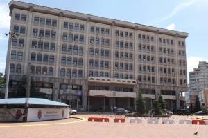 Prefectura Arges - Amenzi la ședința Colegiului Prefectural! Primari din Argeș, sancționați pentru parcare neregulamentară