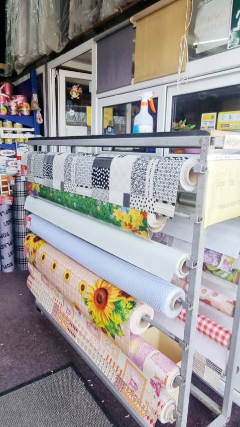 complex john 3 - Complex Comercial John – totul pentru casă și grădină, într-un singur loc!