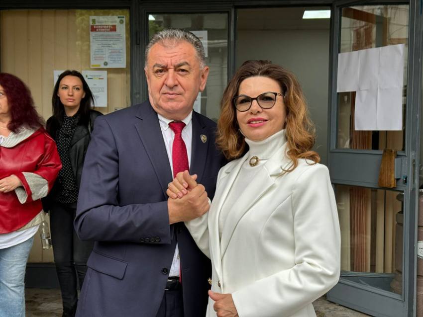 Ana Stan si Cristian Gentea - NEWS! Ana Stan a demisionat din Consiliul Local Pitești!