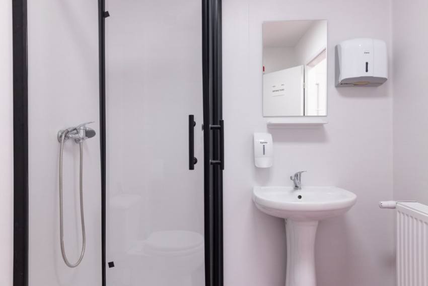 629463181 18561989215044112 6738448894016436280 n - (Video) Astăzi a fost inaugurată Secția de Pediatrie a Spitalului din Curtea de Argeș. Alexandru Costache: „Investiția totală a depășit 1.000.000 de euro”