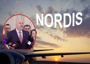 Sursă foto: colaj Ancheta/ screenshot FB Emanuel Ungureanu și Facebook TAROM.