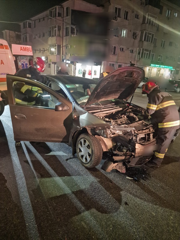 Accidente grave în Argeș, în această seară. Un copil de 3 ani, printre victime 1 7b2c0867 0d90 405d 9d42 c62947757a67 - Accidente grave în Argeș, în această seară. Un copil de 3 ani, printre victime