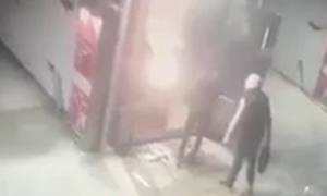 cats - Furt la o spălătorie din Pitești. Doi minori reținuți