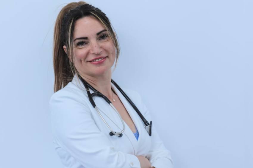 Dr. Amorina Ionela Dumitrescu Soare_