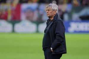 cats 3 - Mircea Lucescu va conduce România la meciurile decisive din play-off
