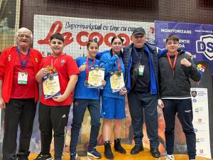 640043931 4284283671825653 1875026754497630987 n - Pugiliștii piteșteni, pe podium la Turneul Internațional ”Dracula Open” de la Ploiești