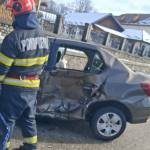 c1573853 6f52 45ba bb33 e62018d1c860 - Impact violent între două mașini în Mușătești! O persoană a ajuns la spital