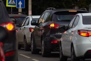 trafic masini - Trafic alternativ pe DN7, în Vâlcea. Cum se circulă pe autostrada A1 București - Pitești