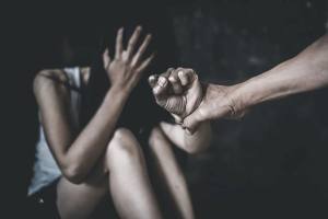 cats 1 - Interdicție pentru agresorii sexuali: nu se vor mai putea angaja în școli sau spitale