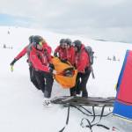 Nu mai porniți pe trasee montane cu sfaturi de la ChatGPT! 12 salvamont iarna