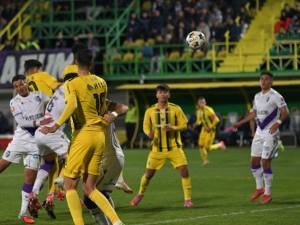 NDgwJnpjPTEmaGFzaD1jMzBmMzhlMGI5ZjMzNGZkMDQzMzMzY2FhMjU0NWIwNQ.thumb - Dinamo – FC Argeș, pe 1 martie de la ora 18:00