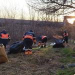 884c5804 c9ba 48e3 8bc0 d9a163912844 - Pericol pentru sănătatea piteștenilor: teren plin de deșeuri, curățat de autorități