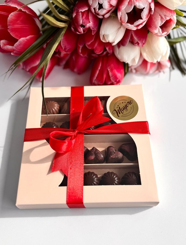 40fb1dea f78d 4ee8 8bd6 b63b01de4296 - Mărțișor dulce, cu gust de răsfăț