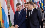Nicușor Dan Emmanuel Macron