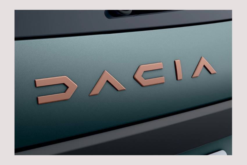 Untitled project 9 - Dacia a dezvăluit numele noului crossover